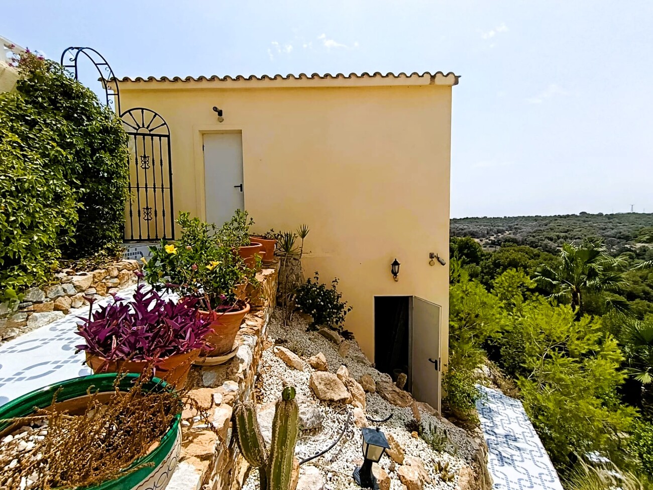 For sale - 4 Bedroom 3 Bathroom Villa in Las Ramblas Golf - Inland  - Alicante