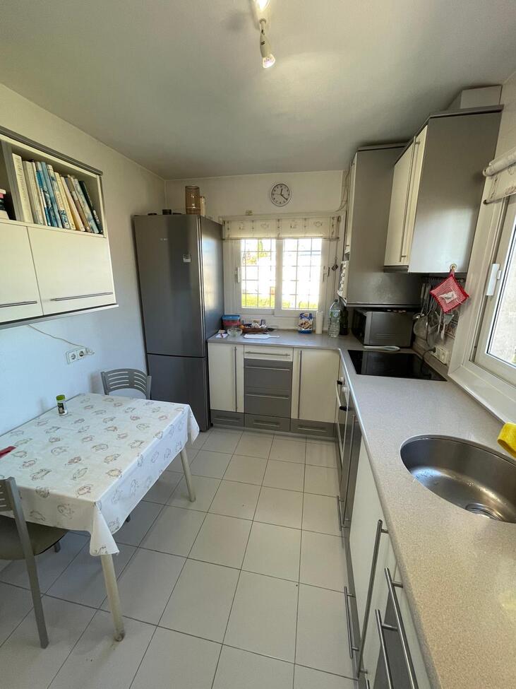 For sale - 3 Bedroom 3 Bathroom Villa in Villamartin - Costa Blanca  - Alicante