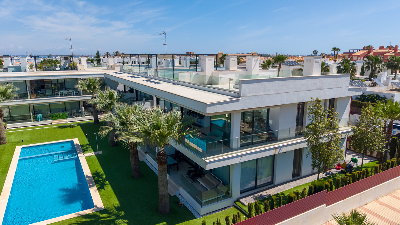 For sale - 3 Bedroom 2 Bathroom Penthouse Penthouse in Mar de Cristal - Costa Calida  - Murcia