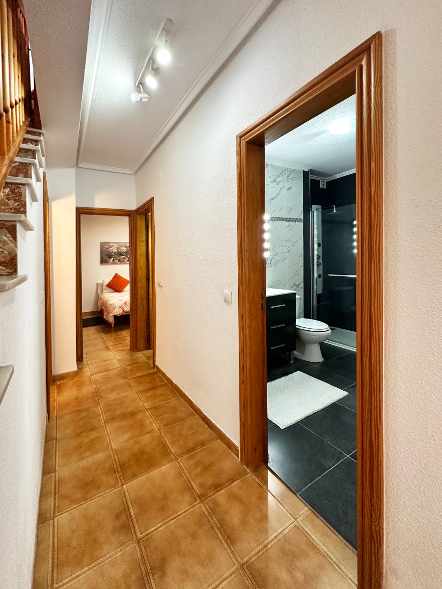 For sale - 3 Bedroom 3 Bathroom Town House in Orihuela Costa - Costa Blanca  - Alicante