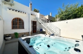 27-77-388-11-764/79287, 3 Bedroom 3 Bathroom Town House in Orihuela Costa
