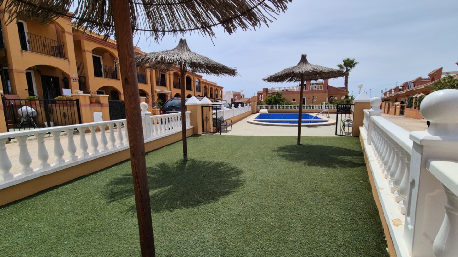 For sale - 2 Bedroom 2 Bathroom Villa in Torrevieja - Costa Blanca  - Alicante