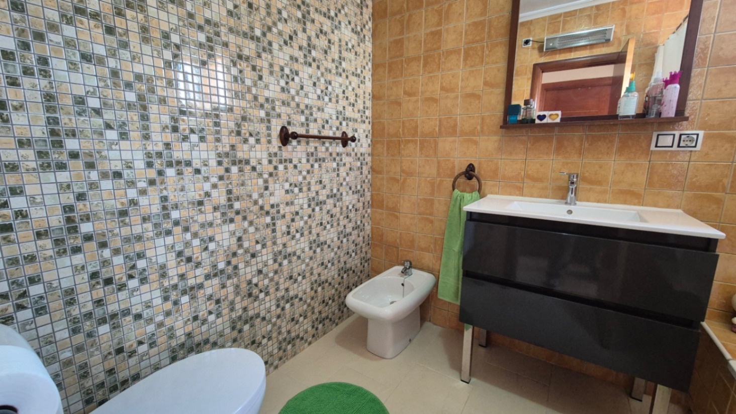For sale - 2 Bedroom 2 Bathroom Villa in Torrevieja - Costa Blanca  - Alicante