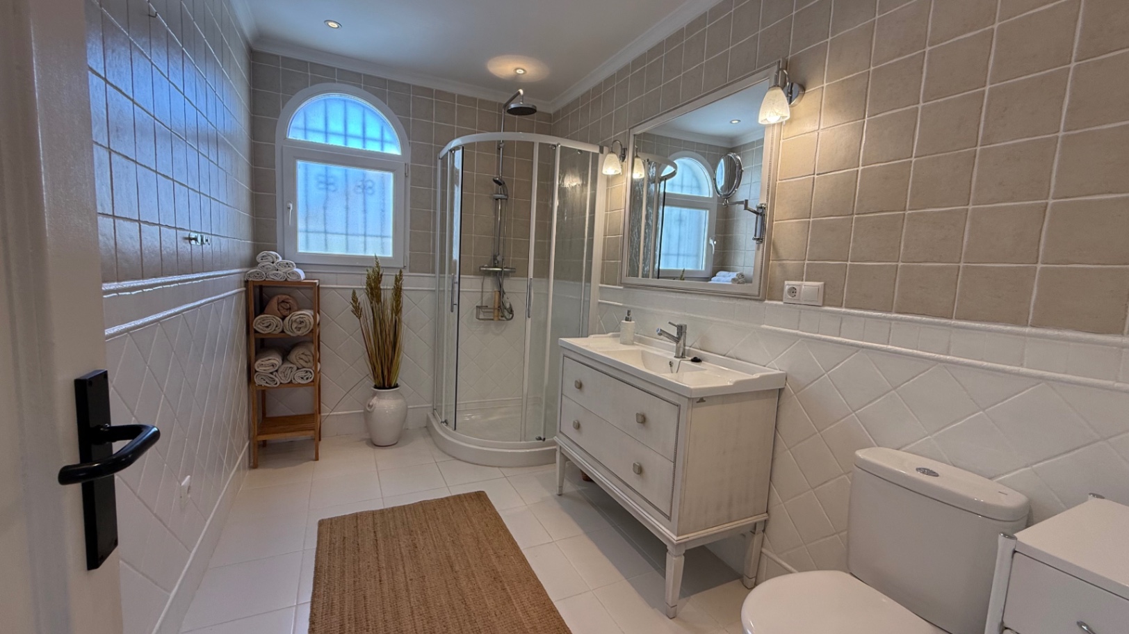 For sale - 3 Bedroom 3 Bathroom Villa in Torrevieja - Costa Blanca  - Alicante