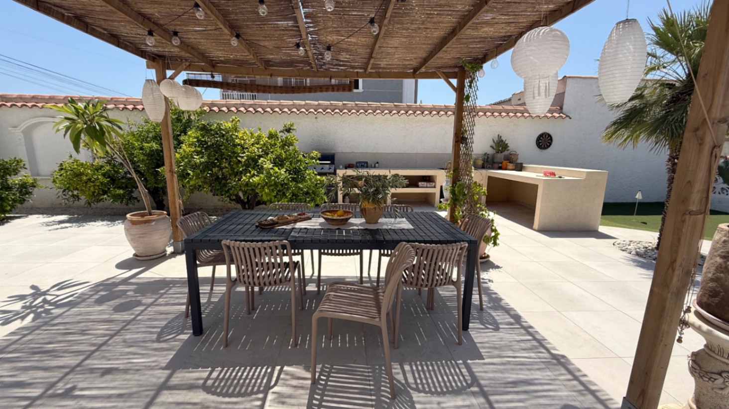 For sale - 3 Bedroom 3 Bathroom Villa in Torrevieja - Costa Blanca  - Alicante