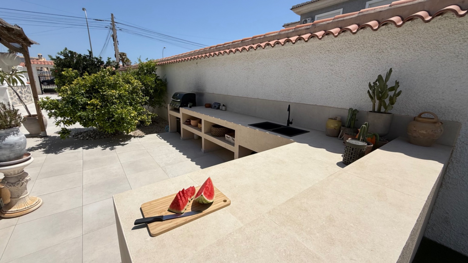 For sale - 3 Bedroom 3 Bathroom Villa in Torrevieja - Costa Blanca  - Alicante