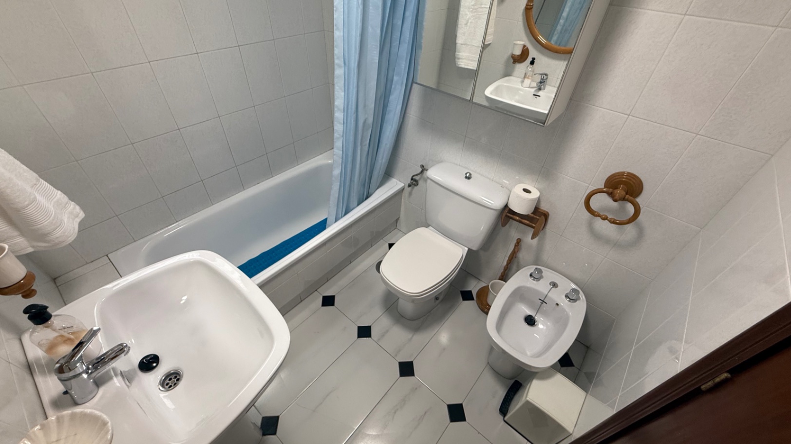 For sale - 3 Bedroom 2 Bathroom Apartment in Torrevieja - Costa Blanca  - Alicante