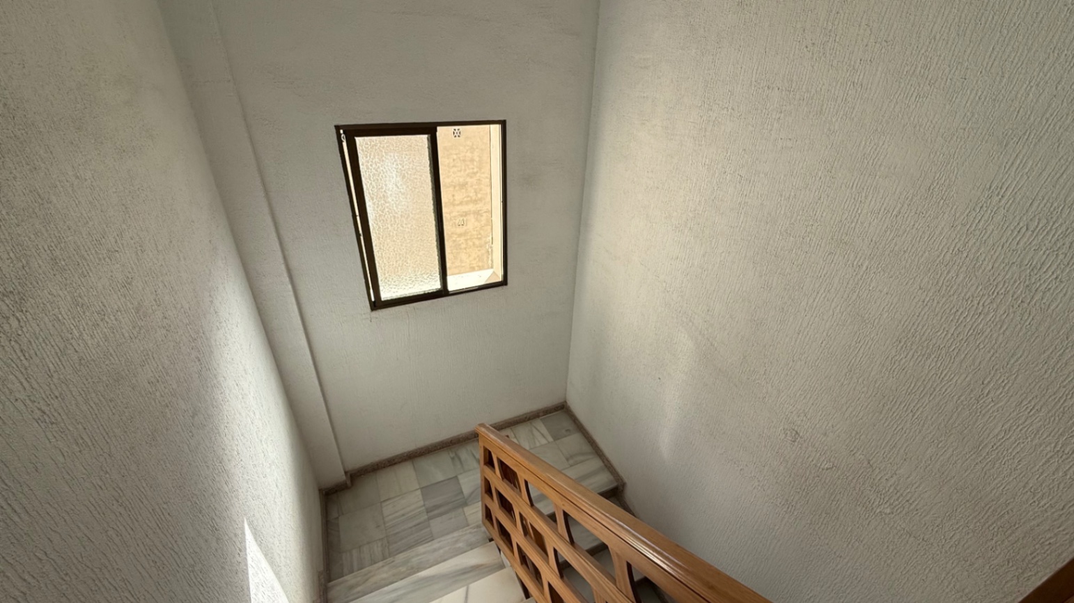 For sale - 3 Bedroom 2 Bathroom Apartment in Torrevieja - Costa Blanca  - Alicante