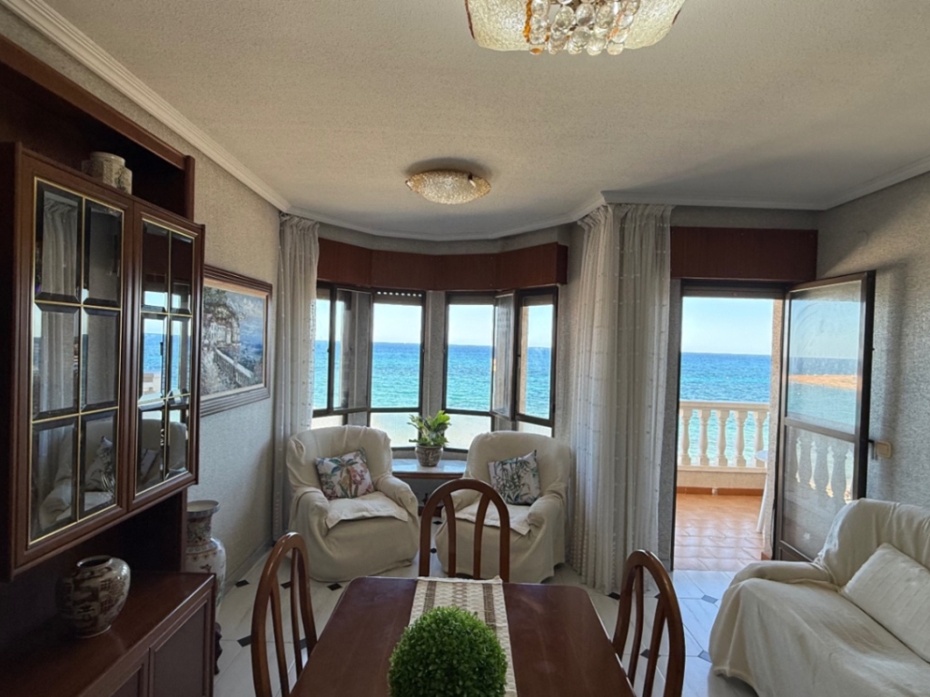 3 Bedroom 2 Bathroom Apartment in Torrevieja