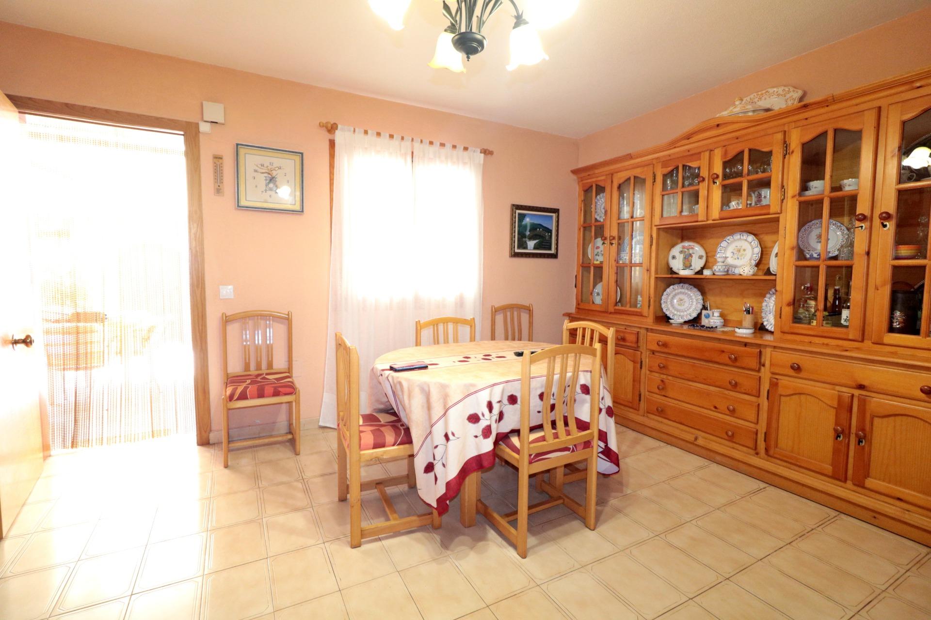 For sale - 3 Bedroom 1 Bathroom Town House in Torrevieja - Playa De Los Naufragos  - Alicante