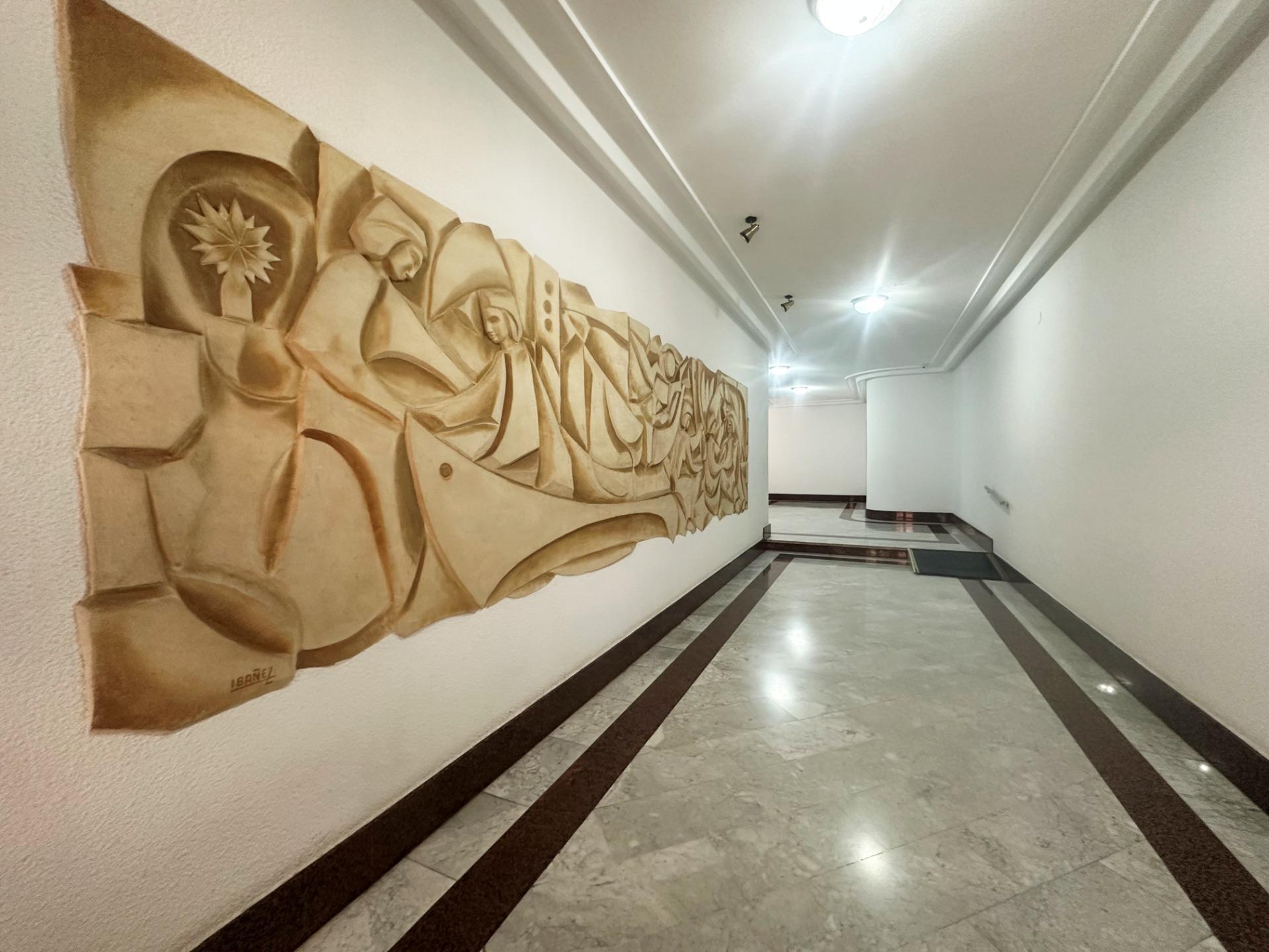 For sale - 4 Bedroom 2 Bathroom Apartment in Torrevieja - Centro  - Alicante