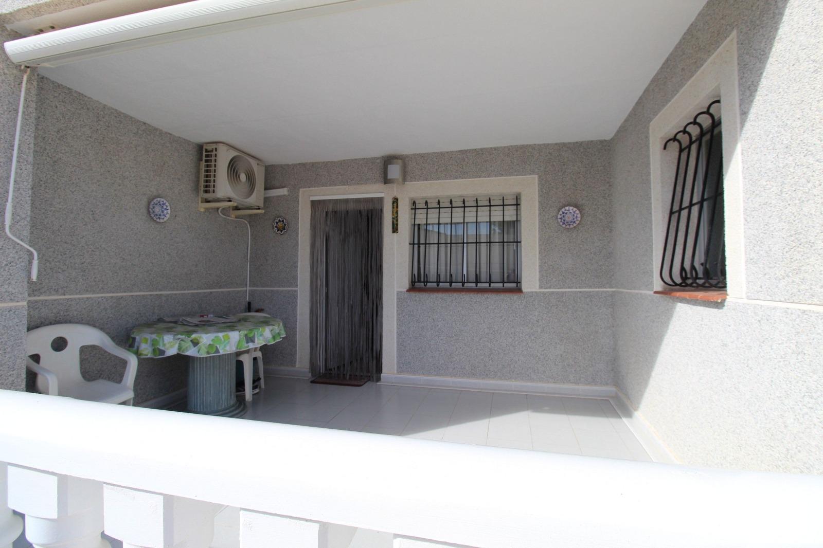 For sale - 5 Bedroom 2 Bathroom Villa in Los Balcones - Los Balcones - Los Altos Del Edén  - Alicante