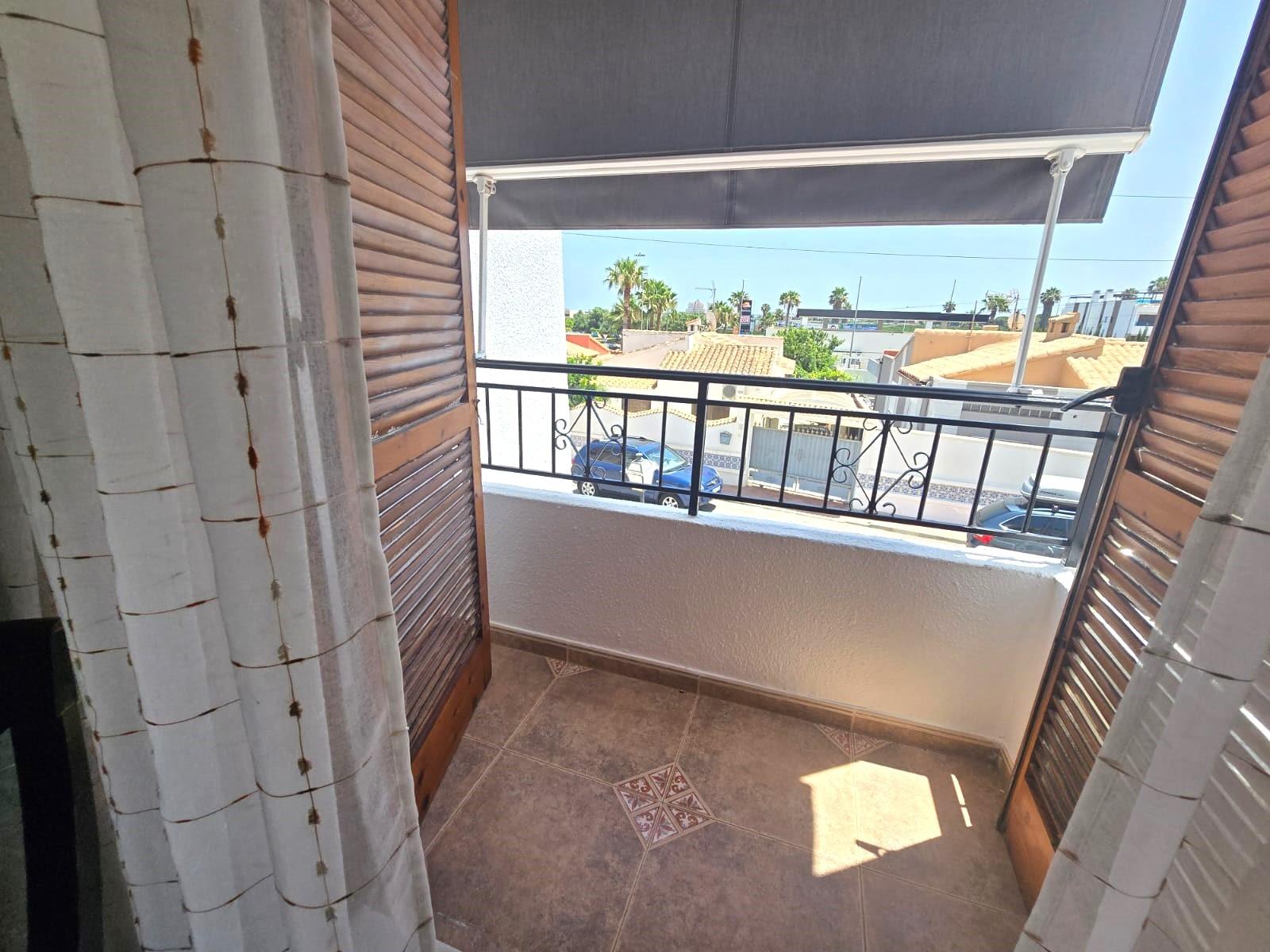 For sale - 3 Bedroom 2 Bathroom Town House in Torrevieja - Los Balcones  - Alicante