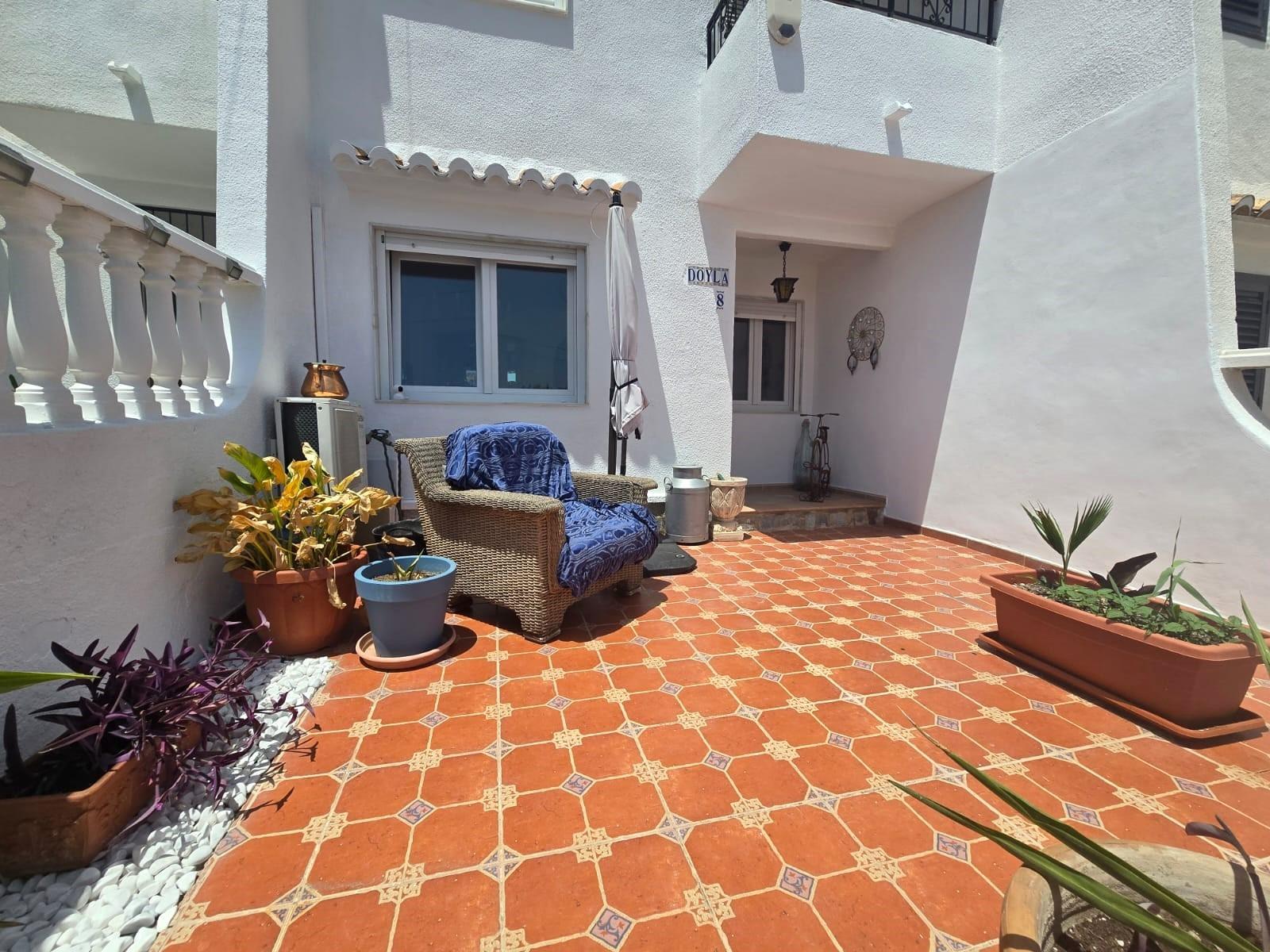 For sale - 3 Bedroom 2 Bathroom Town House in Torrevieja - Los Balcones  - Alicante