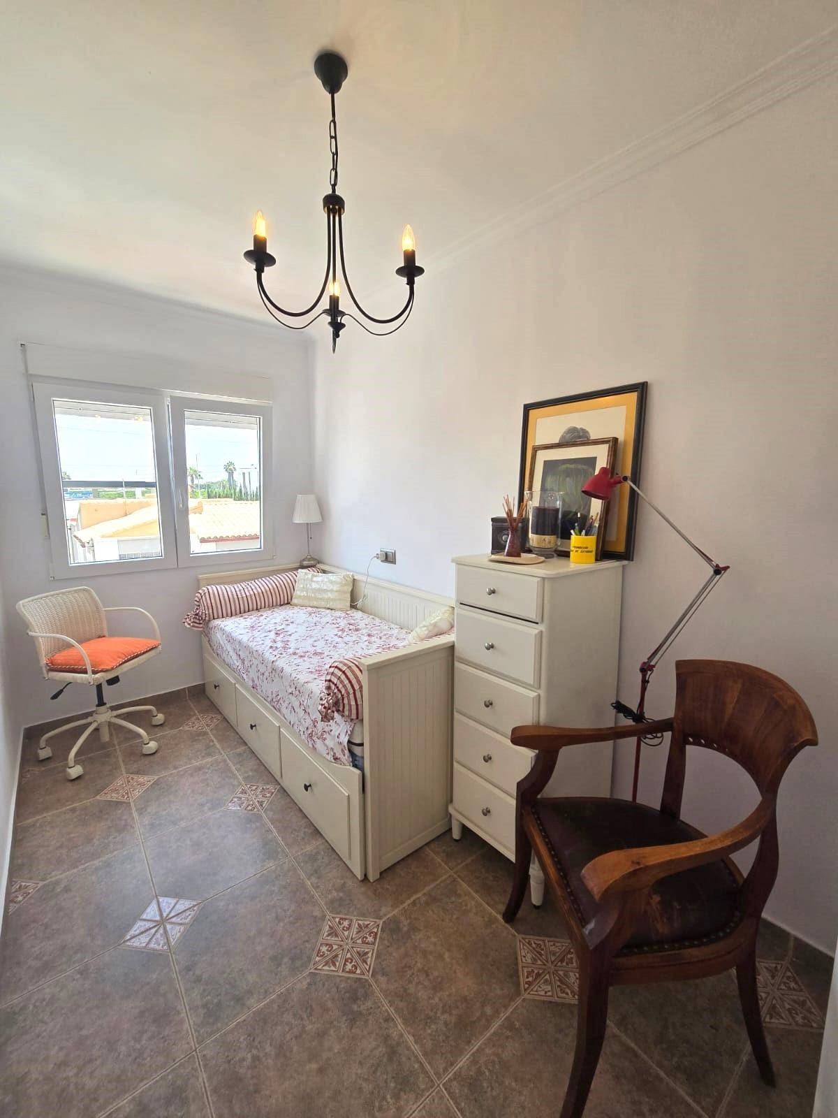 For sale - 3 Bedroom 2 Bathroom Town House in Torrevieja - Los Balcones  - Alicante
