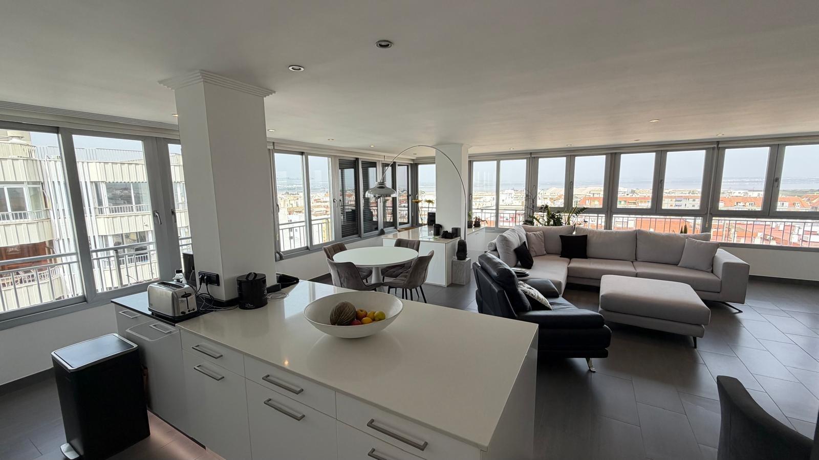 For sale - 2 Bedroom 1 Bathroom Apartment in Torrevieja - Acequion  - Alicante
