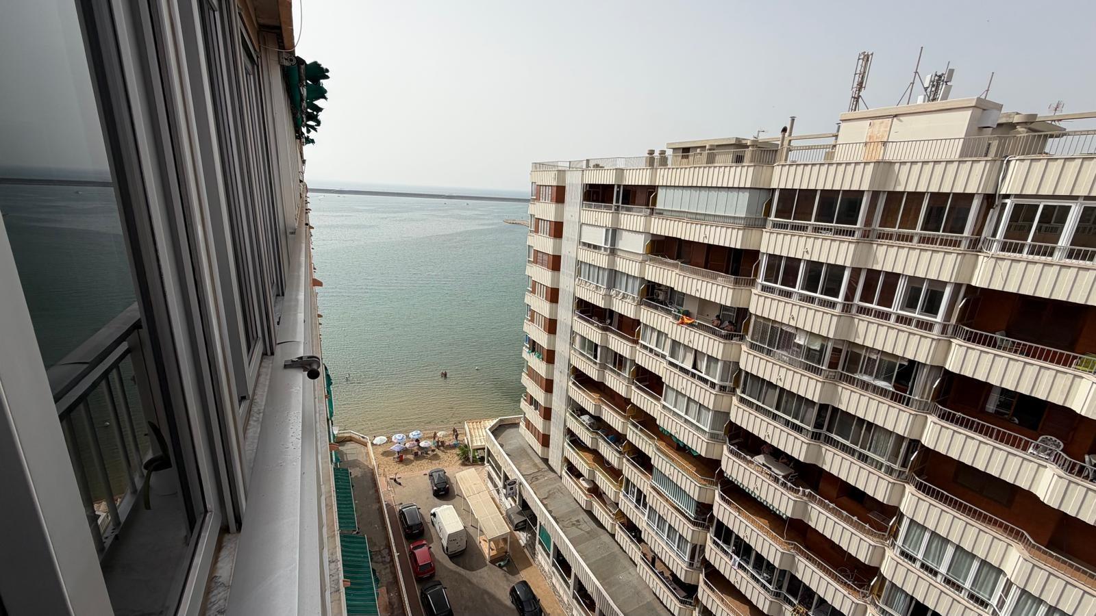 For sale - 2 Bedroom 1 Bathroom Apartment in Torrevieja - Acequion  - Alicante