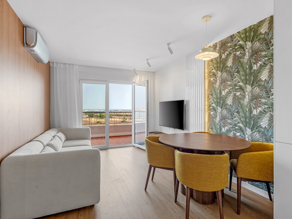 2 Bedroom 2 Bathroom Penthouse in Torrevieja