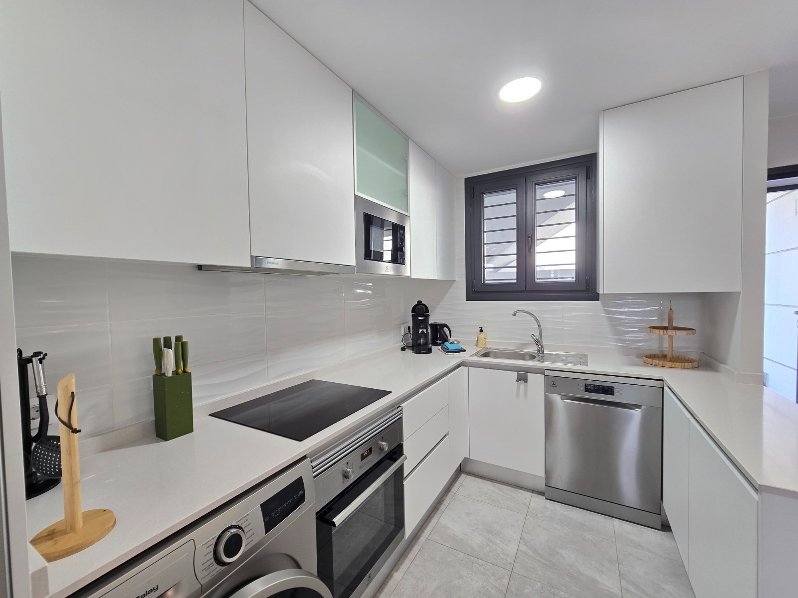 For sale - 2 Bedroom 2 Bathroom Apartment in Villamartin - Costa Blanca  - Alicante