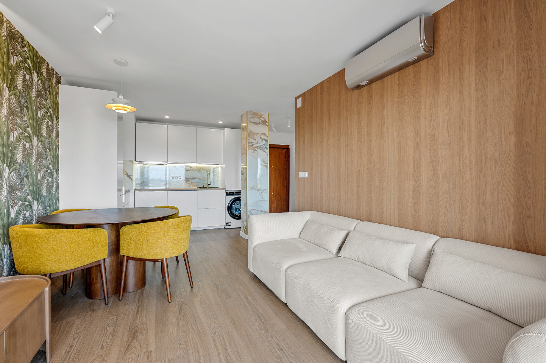 For sale - 2 Bedroom 2 Bathroom Apartment in Torrevieja - Costa Blanca  - Alicante