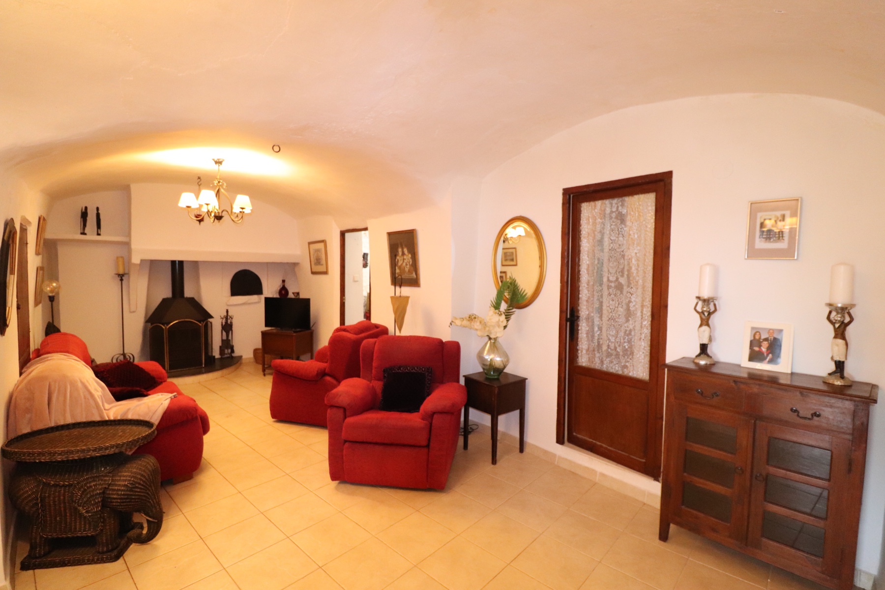 For sale - 5 Bedroom 2 Bathroom Country House in Hondón de las Nieves - Inland  - Alicante