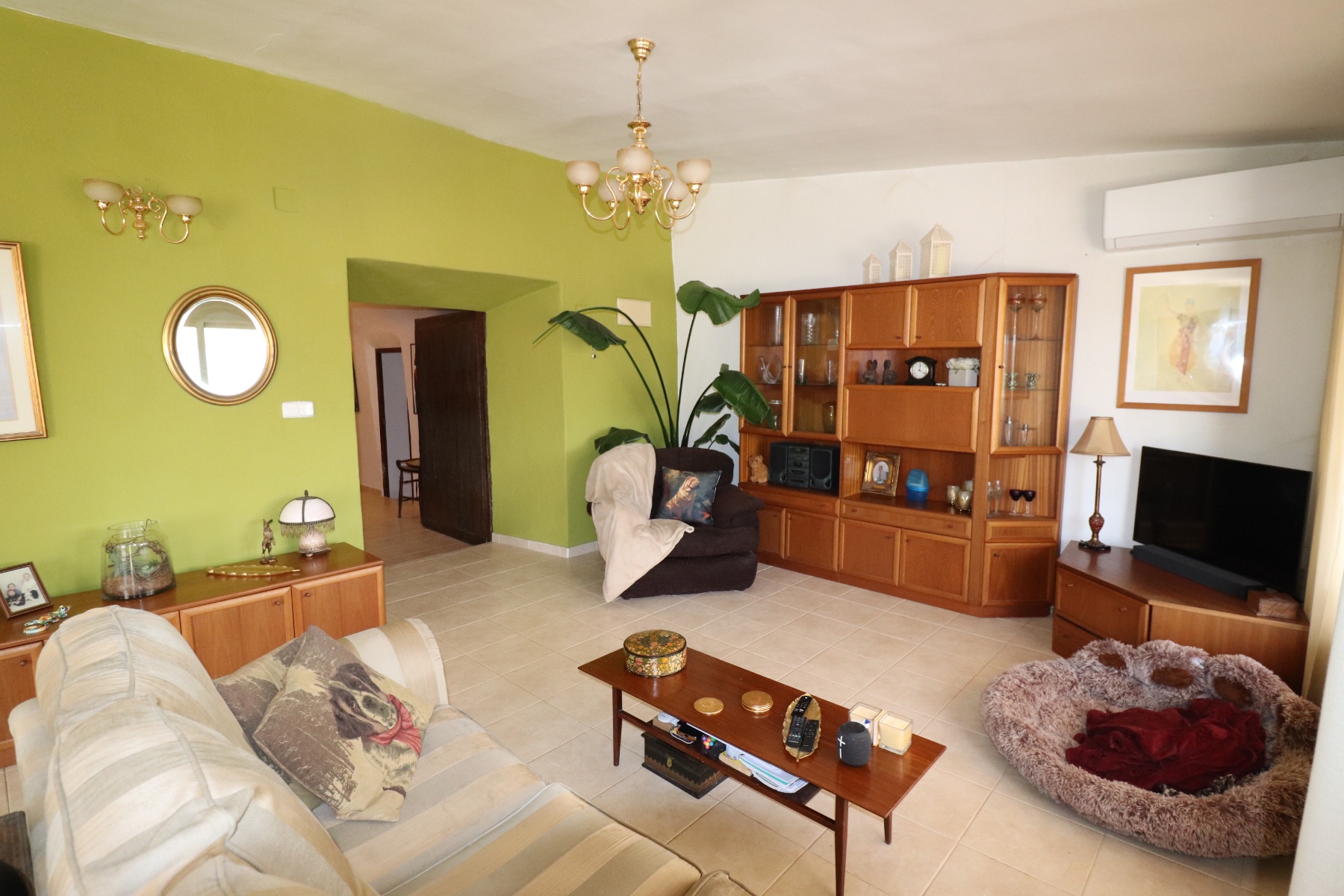 For sale - 5 Bedroom 2 Bathroom Country House in Hondón de las Nieves - Inland  - Alicante