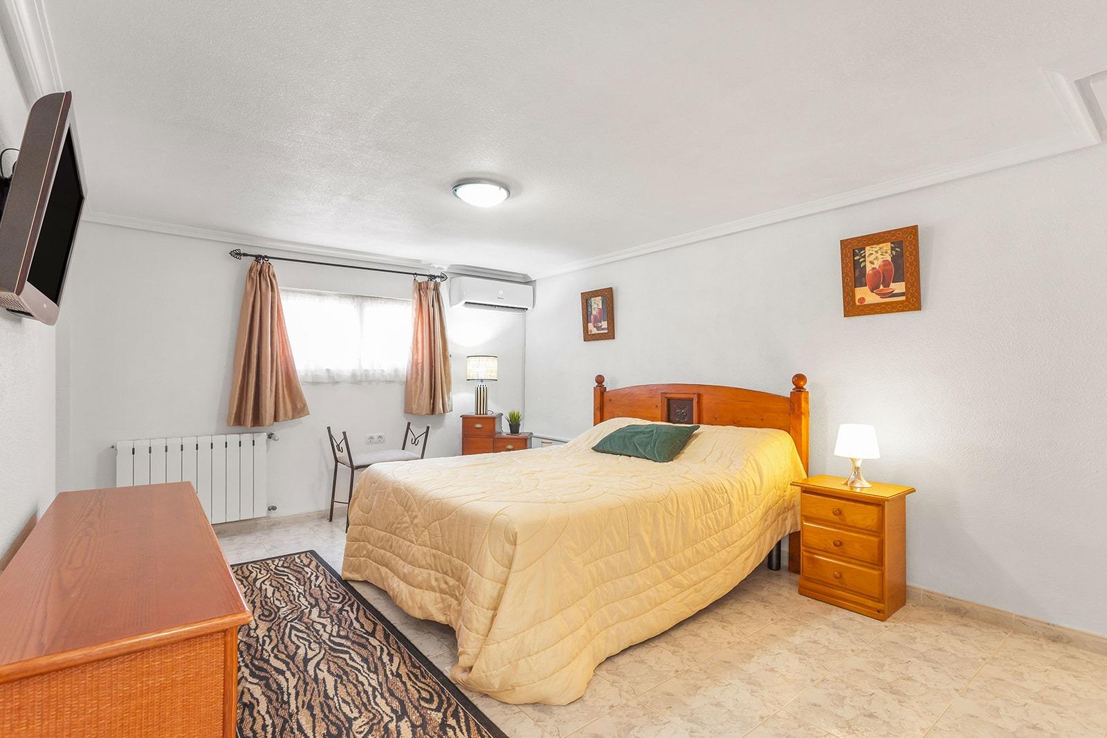 For sale - 4 Bedroom 3 Bathroom Villa in Torrevieja - Los Balcones - Los Altos Del Edén  - Alicante