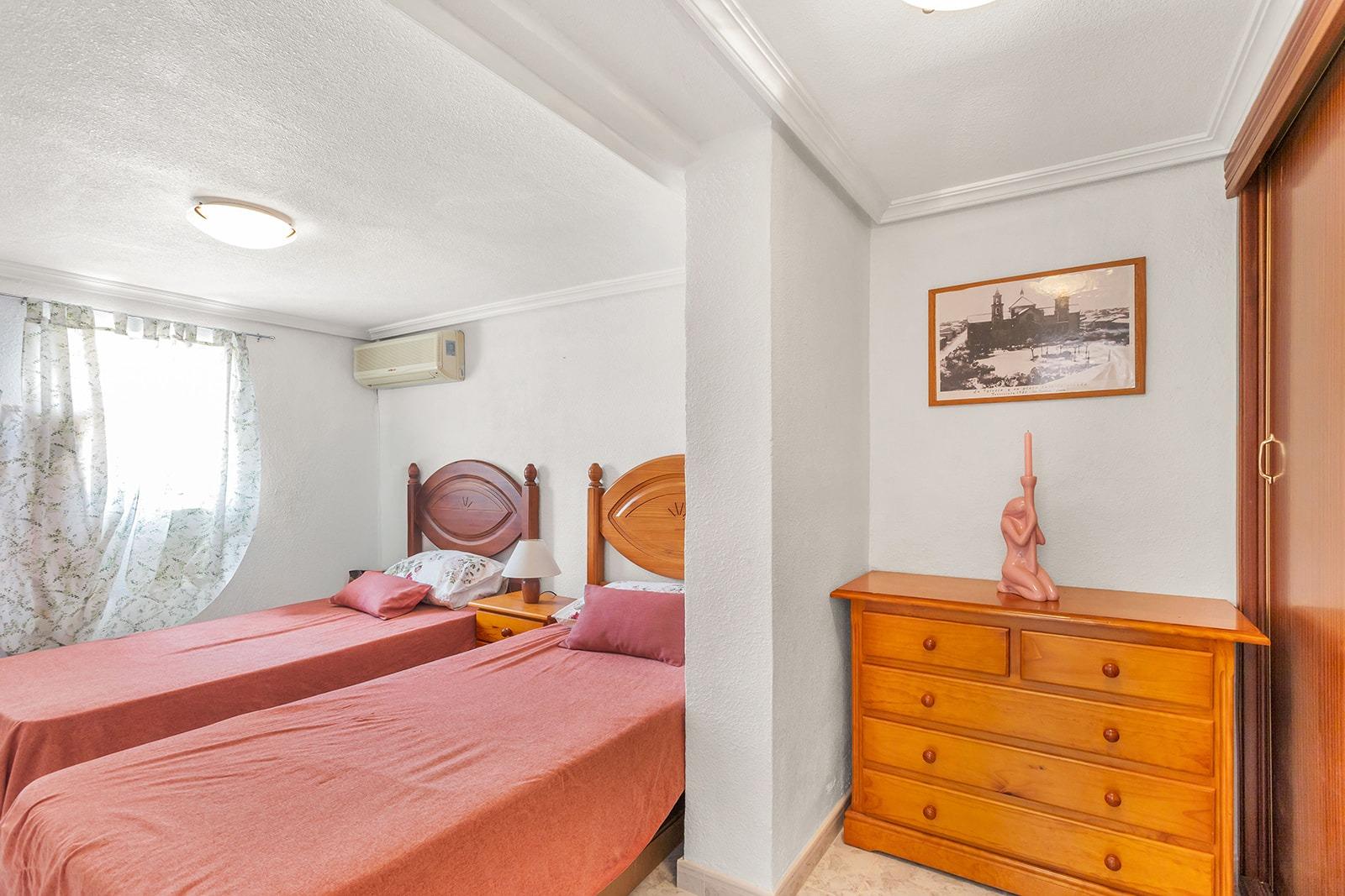 For sale - 4 Bedroom 3 Bathroom Villa in Torrevieja - Los Balcones - Los Altos Del Edén  - Alicante