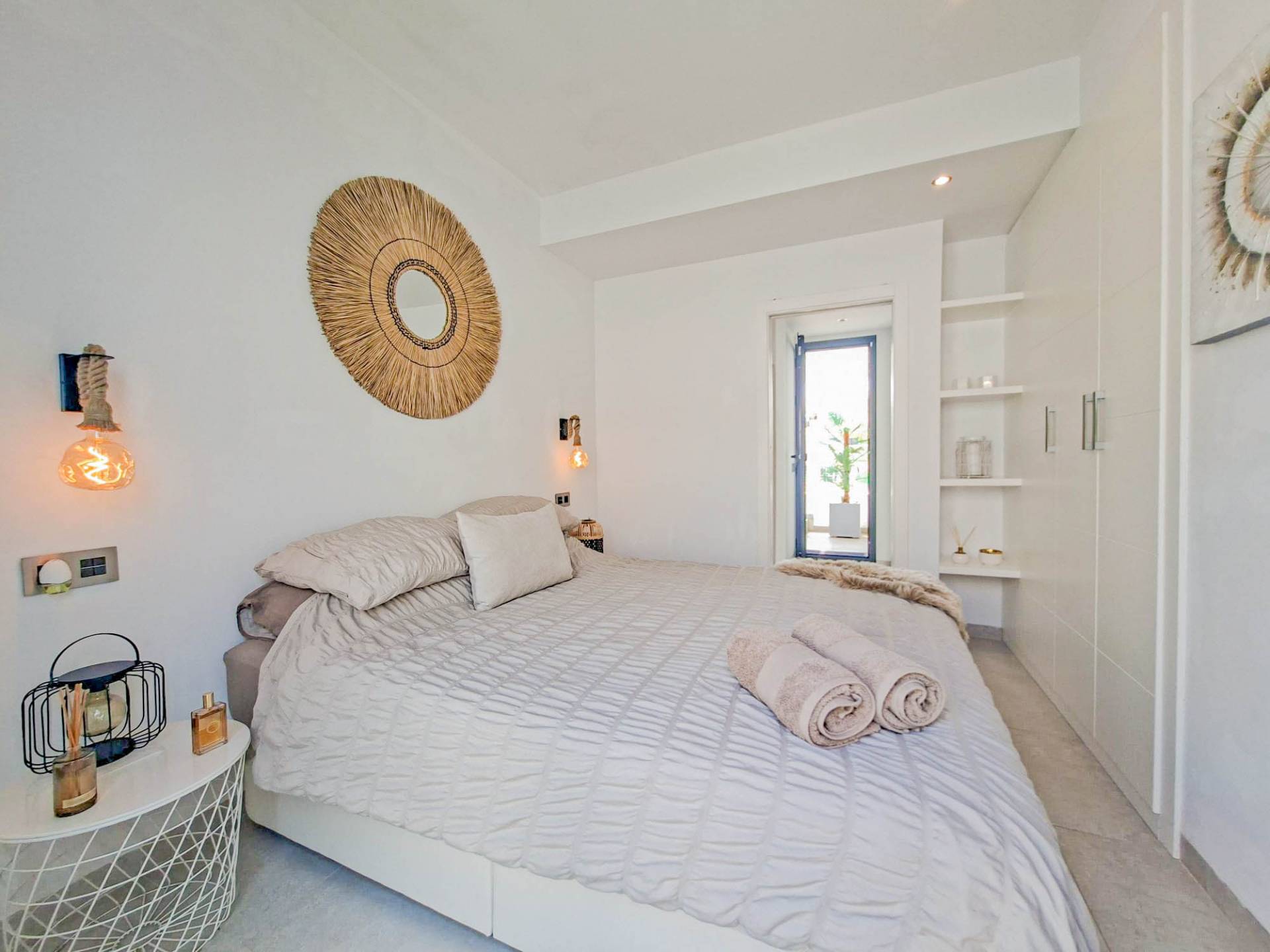 For sale - 3 Bedroom 3 Bathroom Villa in Villamartin - Costa Blanca  - Alicante