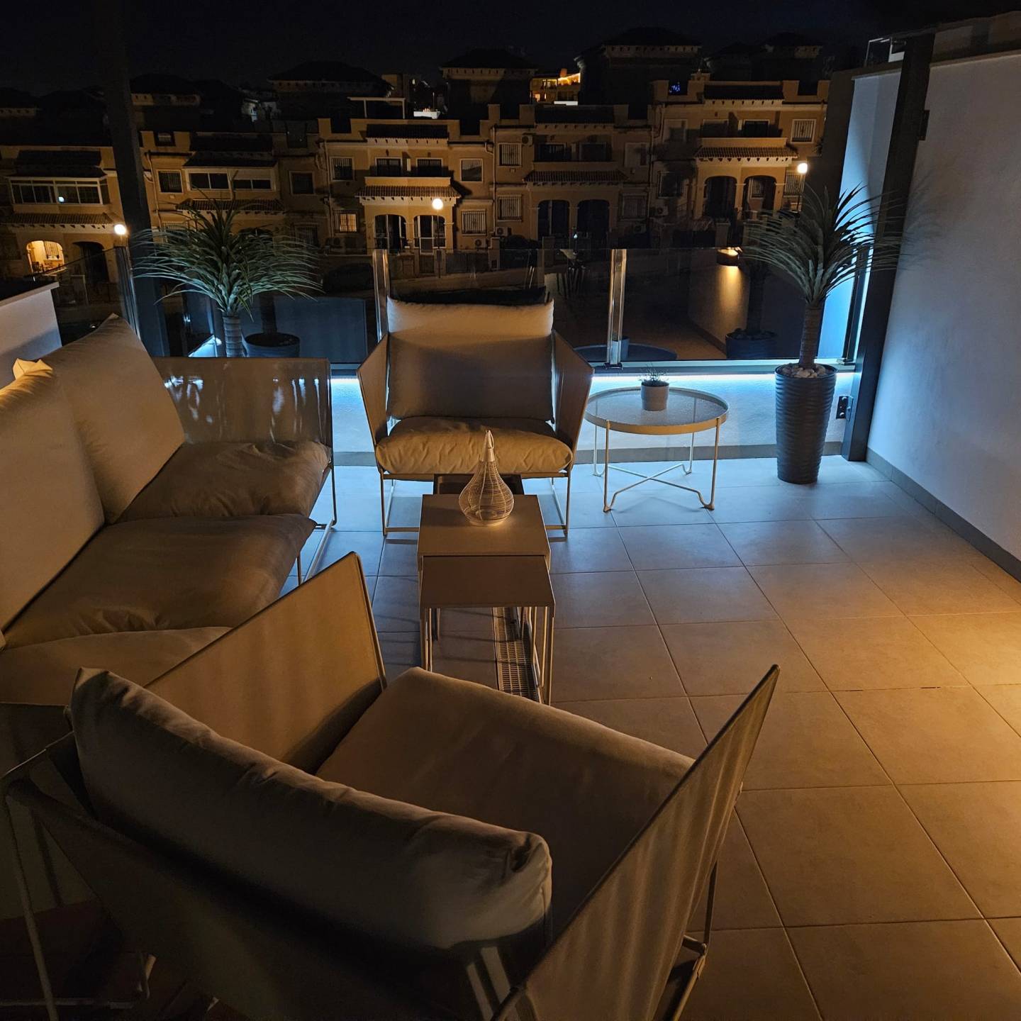 For sale - 3 Bedroom 3 Bathroom Villa in Villamartin - Costa Blanca  - Alicante