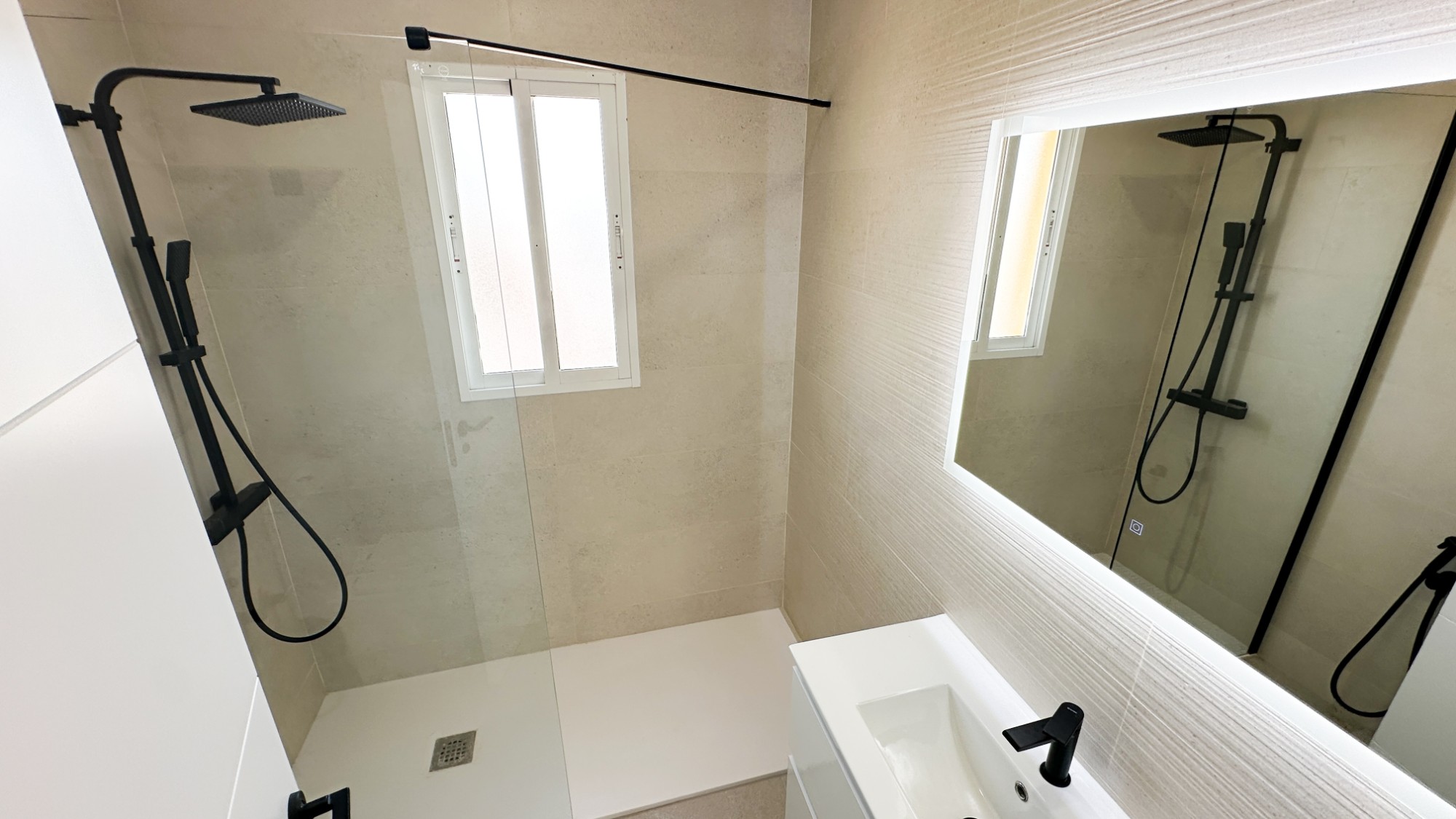 For sale - 2 Bedroom 2 Bathroom Town House in Cabo Roig - Costa Blanca  - Alicante