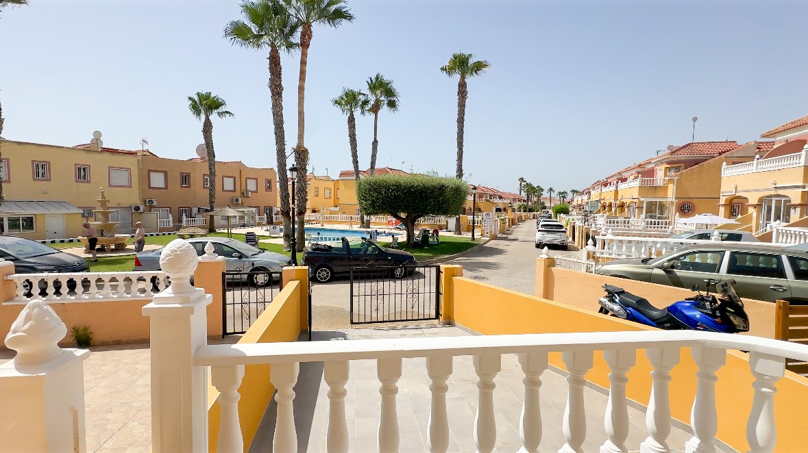 For sale - 2 Bedroom 2 Bathroom Town House in Cabo Roig - Costa Blanca  - Alicante