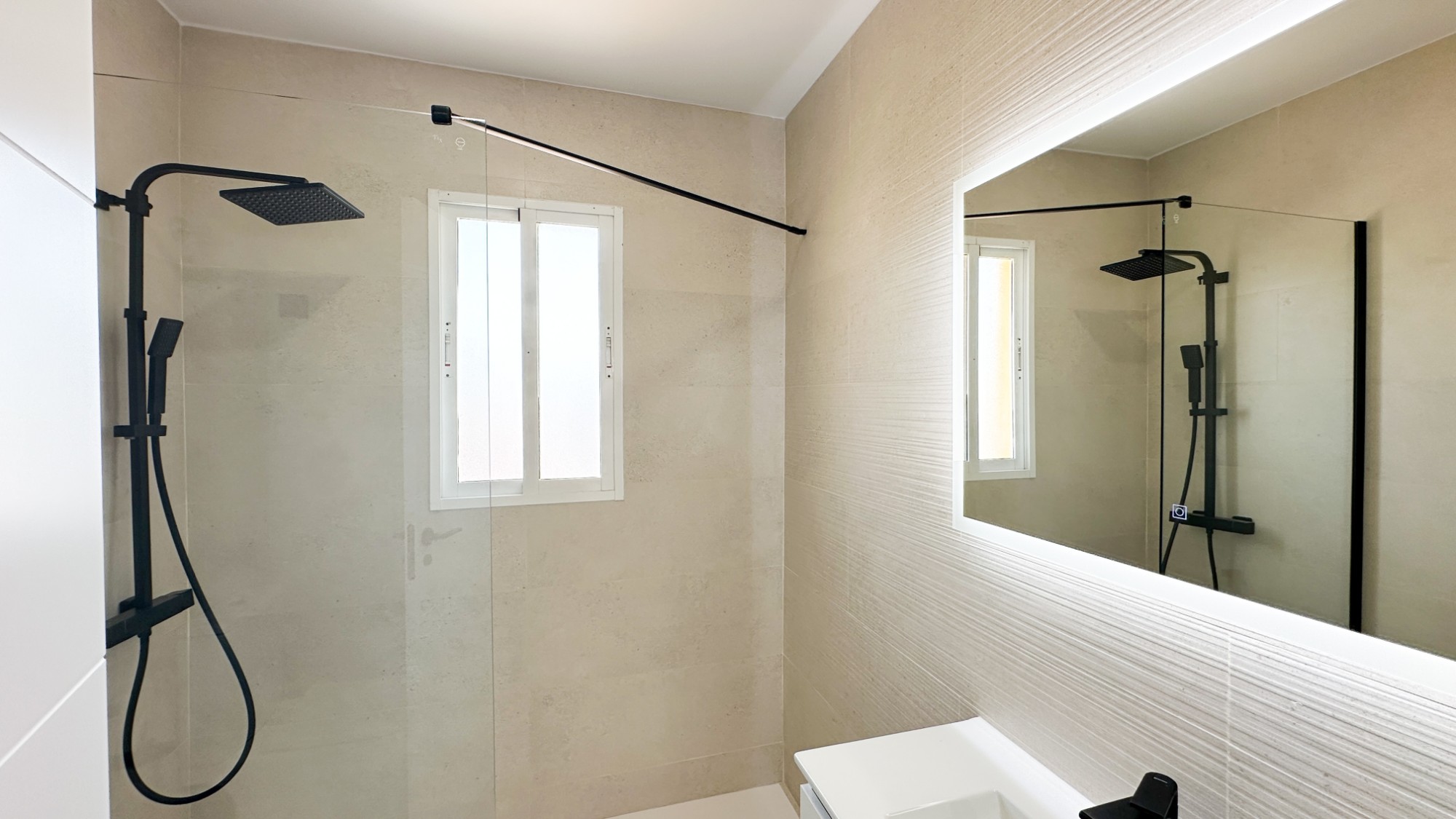 For sale - 2 Bedroom 2 Bathroom Town House in Cabo Roig - Costa Blanca  - Alicante