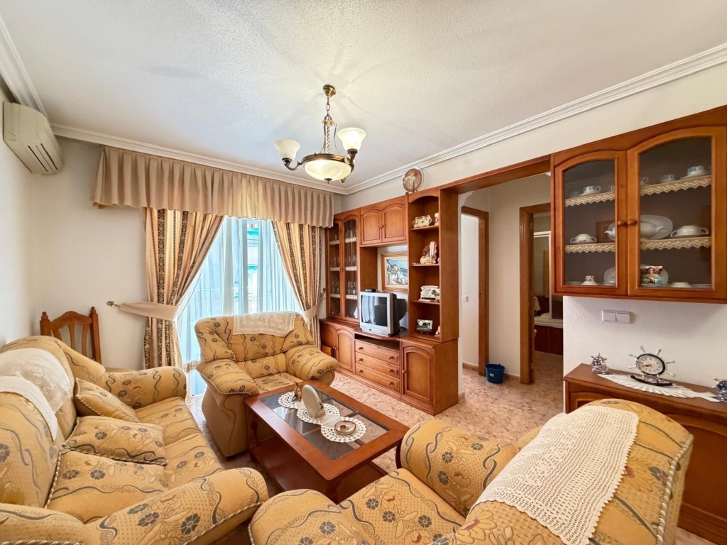 3 Bedroom 2 Bathroom Apartment in Torrevieja