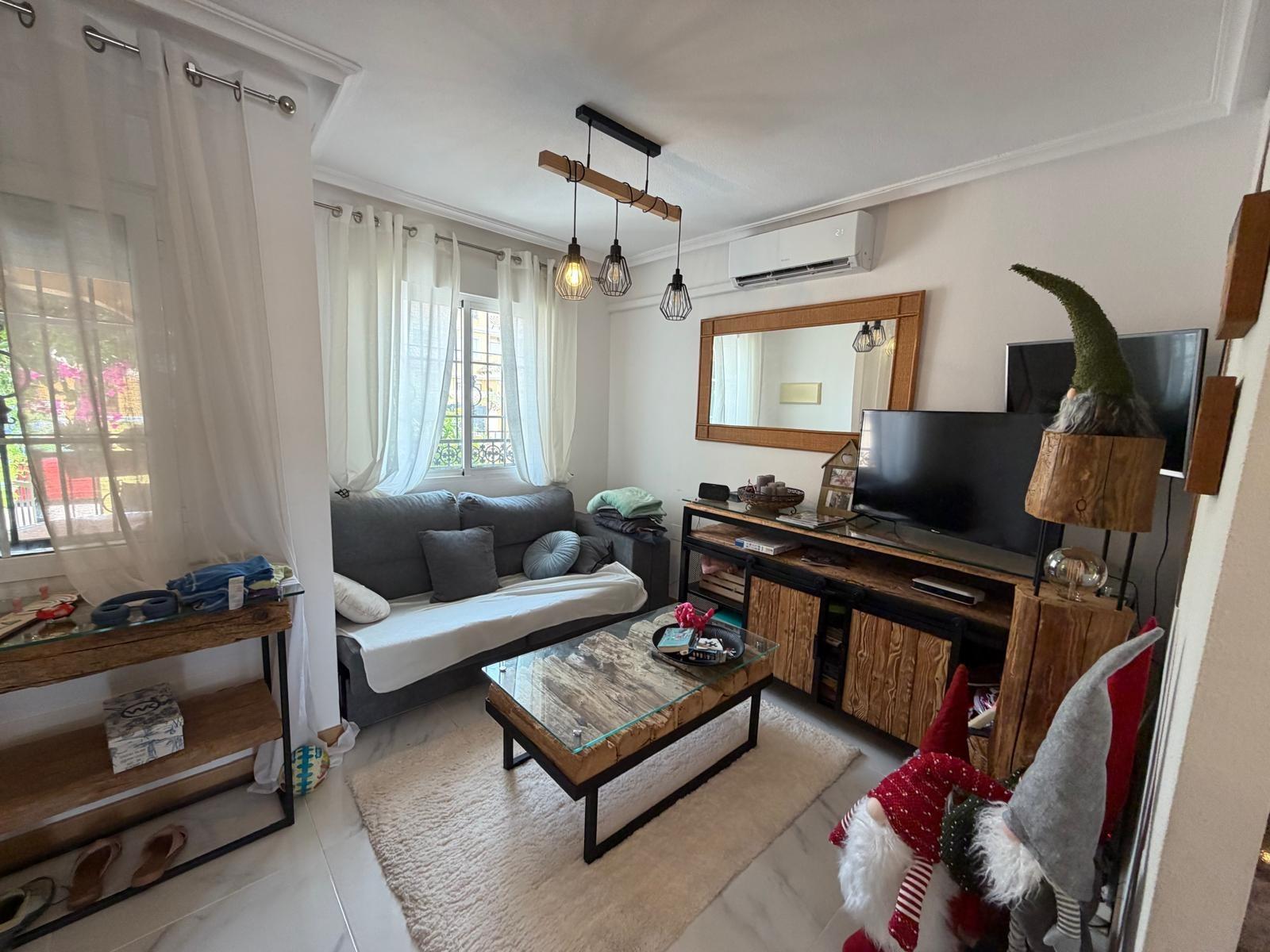For sale - 3 Bedroom 2 Bathroom Bungalow in Torrevieja - Zona Los Frutales  - Alicante