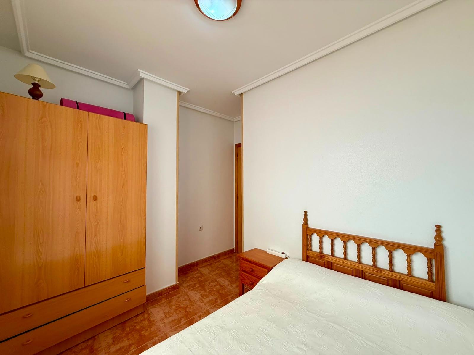 For sale - 3 Bedroom 2 Bathroom Penthouse in Torrevieja - Playa Del Cura  - Alicante
