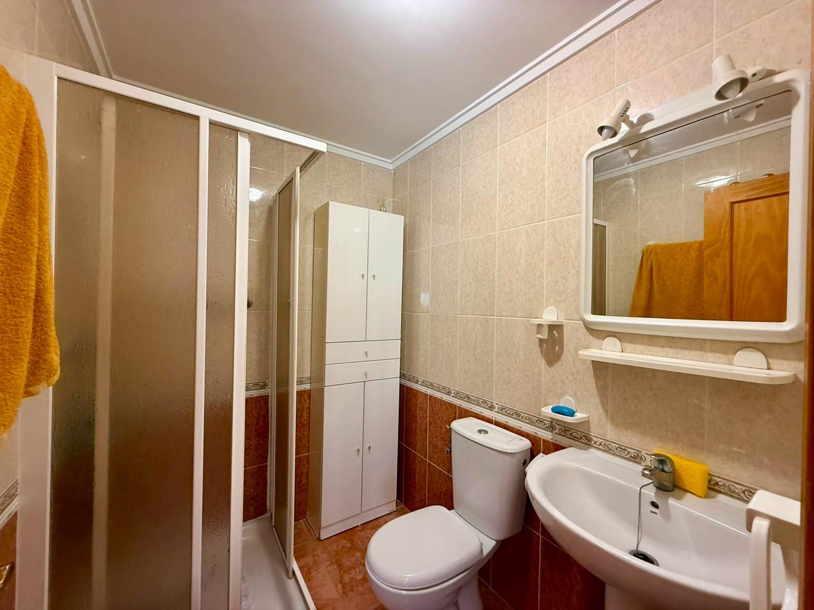 For sale - 3 Bedroom 2 Bathroom Penthouse in Torrevieja - Playa Del Cura  - Alicante