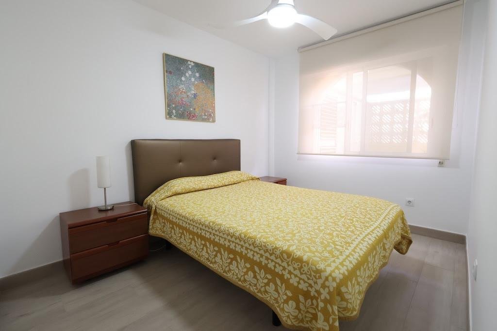 For sale - 3 Bedroom 2 Bathroom Apartment in Orihuela Costa - Costa Blanca  - Alicante