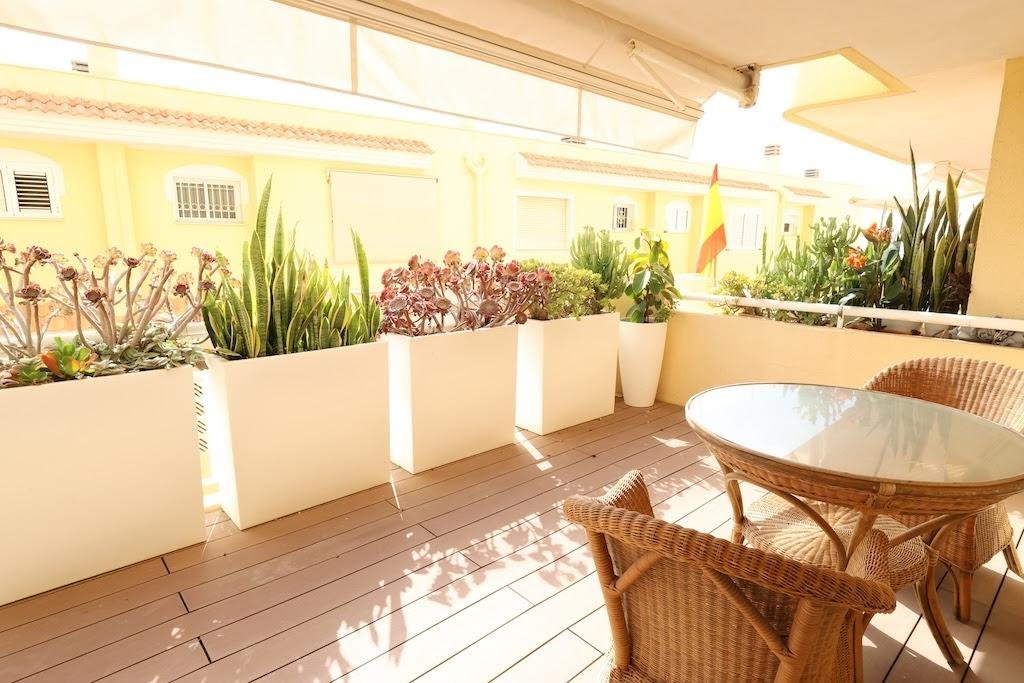 For sale - 3 Bedroom 2 Bathroom Apartment in Orihuela Costa - Costa Blanca  - Alicante