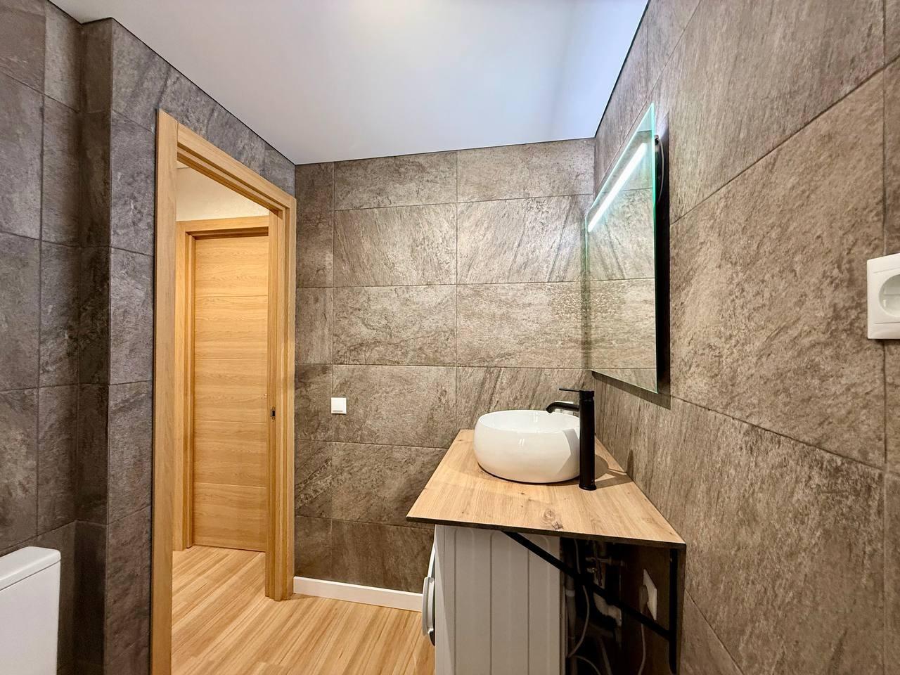 For sale - 2 Bedroom 1 Bathroom Apartment in Torrevieja - Acequion  - Alicante
