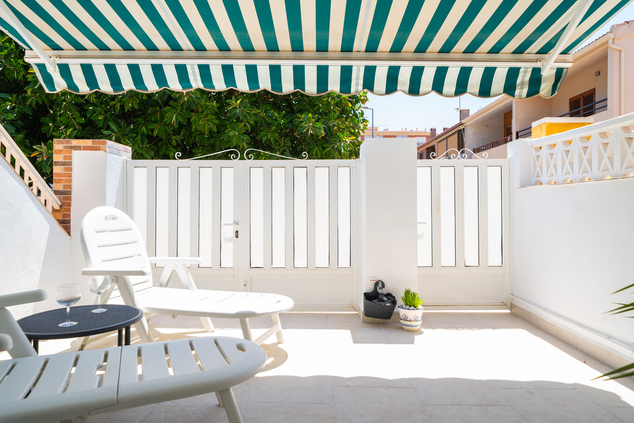For sale - 2 Bedroom 1 Bathroom Apartment in Torrevieja - La Veleta  - Alicante