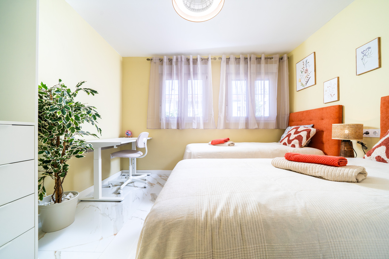 For sale - 2 Bedroom 1 Bathroom Apartment in Torrevieja - La Veleta  - Alicante