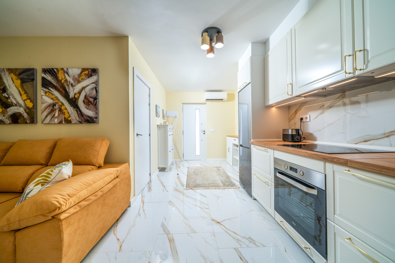 For sale - 2 Bedroom 1 Bathroom Apartment in Torrevieja - La Veleta  - Alicante