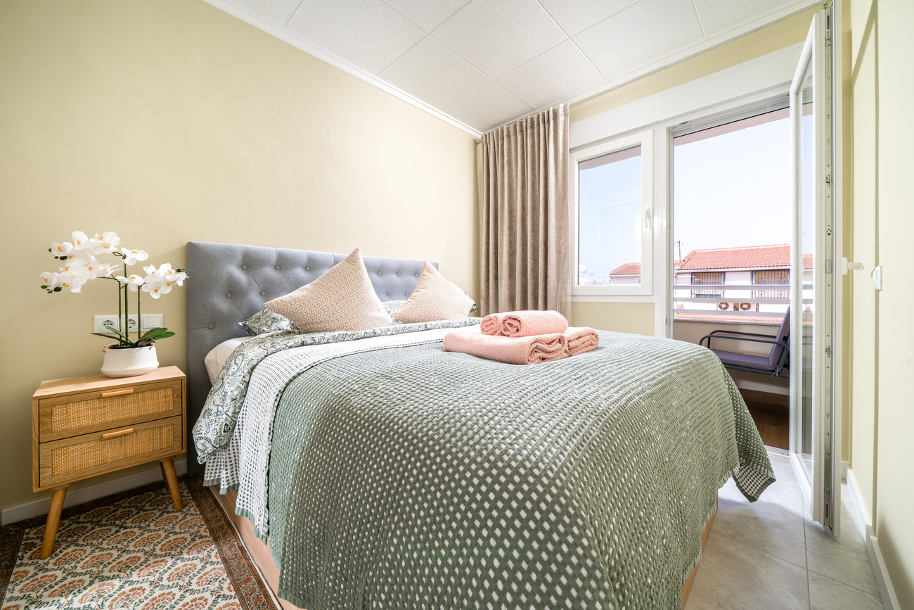 For sale - 2 Bedroom 1 Bathroom Apartment in Torrevieja - La Veleta  - Alicante