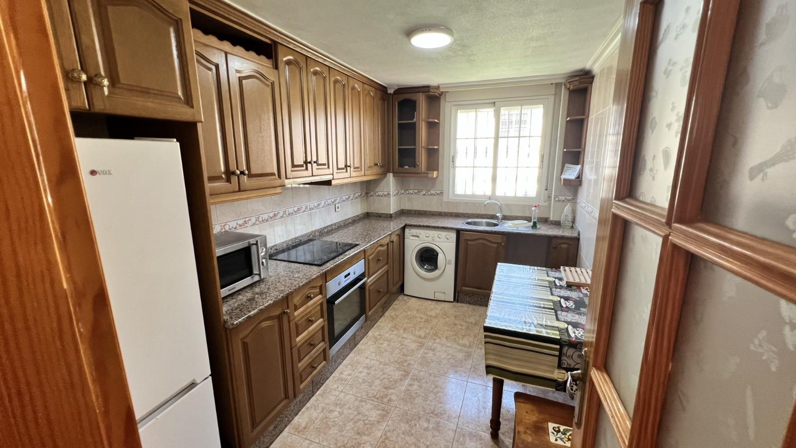 For sale - 3 Bedroom 2 Bathroom Villa in Torrevieja - aguas nuevas  - Alicante