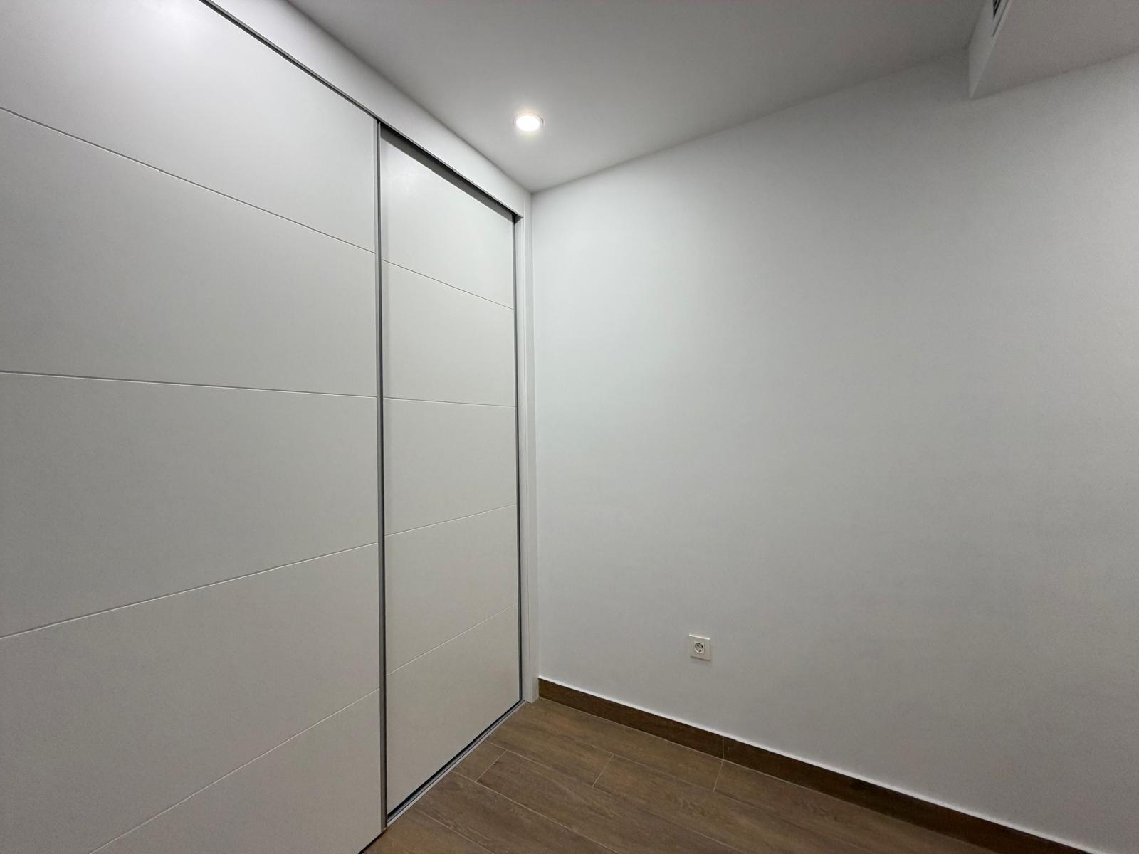 For sale - 2 Bedroom 2 Bathroom Apartment in Torrevieja - Estacion De Autobuses  - Alicante