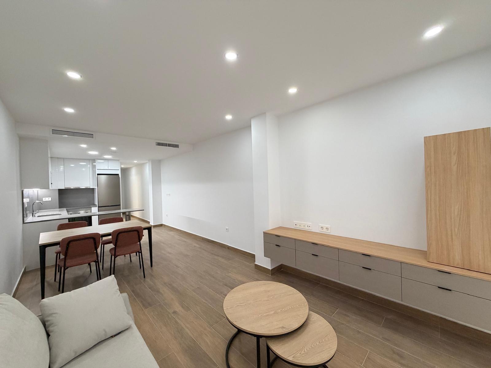 For sale - 2 Bedroom 2 Bathroom Apartment in Torrevieja - Estacion De Autobuses  - Alicante