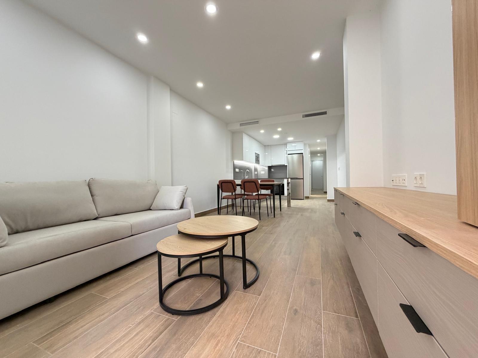For sale - 2 Bedroom 2 Bathroom Apartment in Torrevieja - Estacion De Autobuses  - Alicante