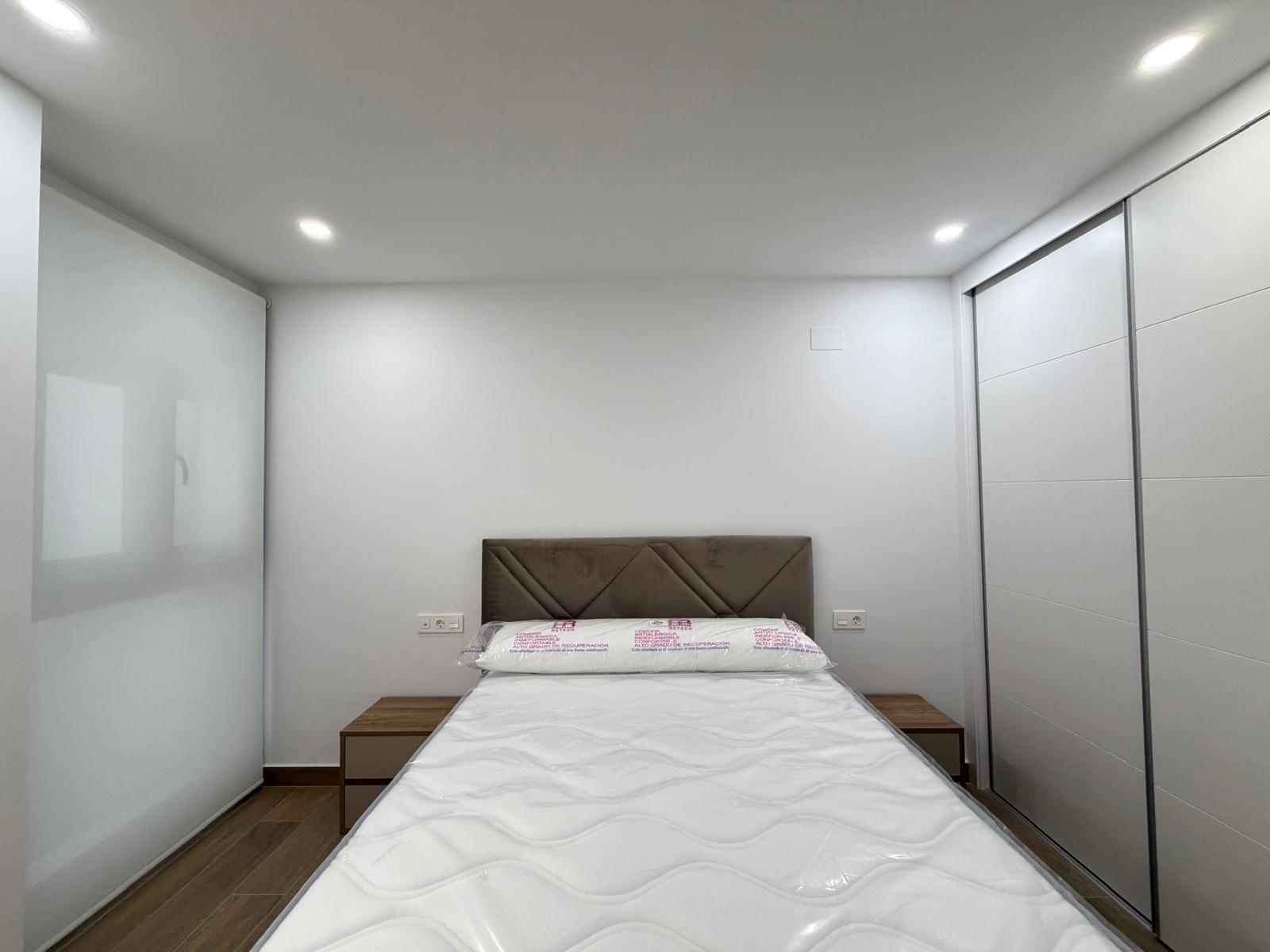 For sale - 2 Bedroom 2 Bathroom Apartment in Torrevieja - Estacion De Autobuses  - Alicante