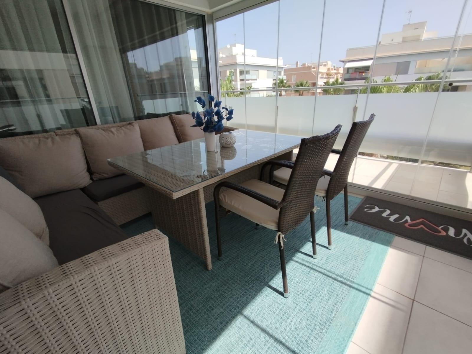 For sale - 2 Bedroom 2 Bathroom Apartment in Orihuela Costa - Los Dolses  - Alicante